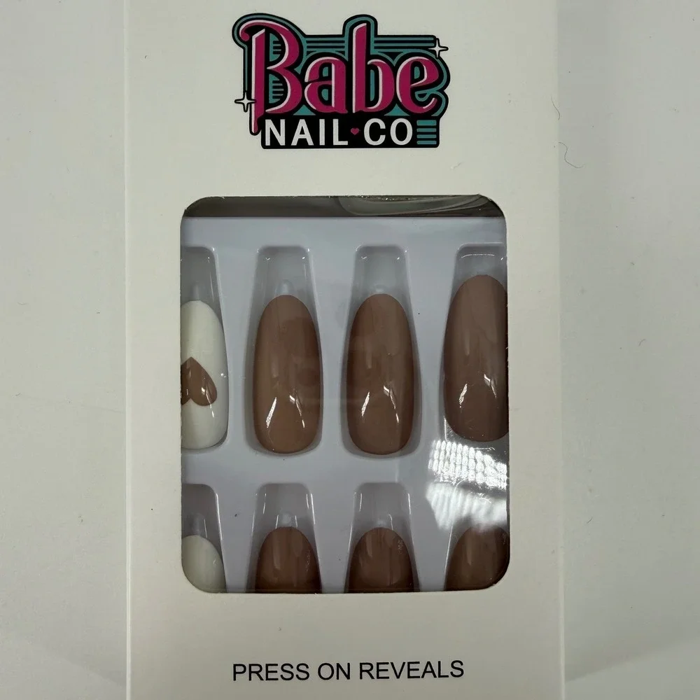 Babe Nail Co‎ 3 pack Valentines Press On Nails Heart Love Kiss Lip Glitter- long